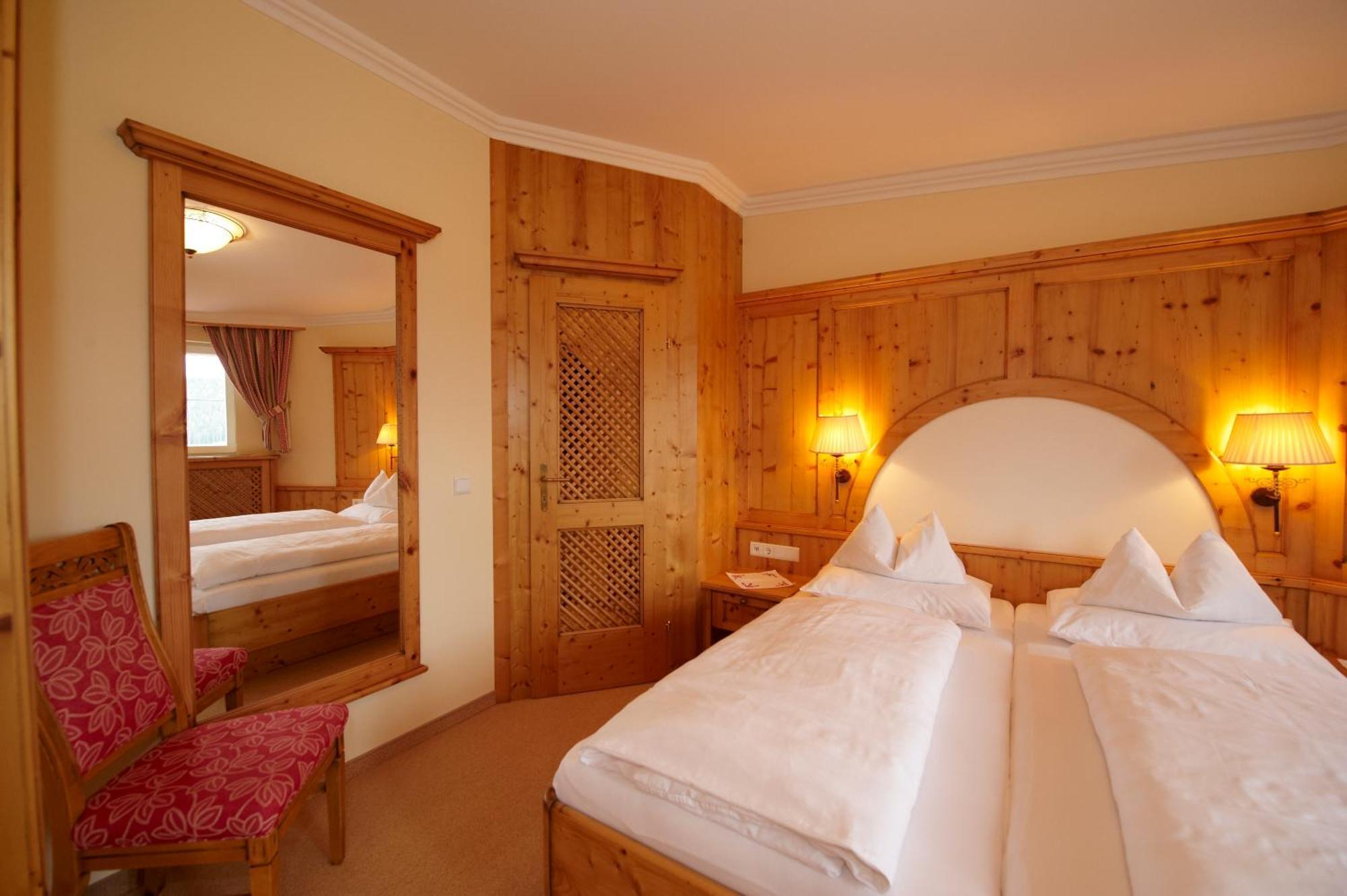 Hotel Ennstalerhof Ramsau am Dachstein Ngoại thất bức ảnh